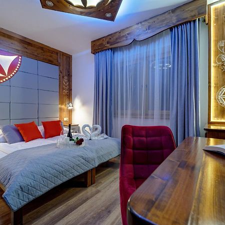 Zakatek Pod Grapa Apartment เบียลกาตัทร์ชันสกา ภายนอก รูปภาพ