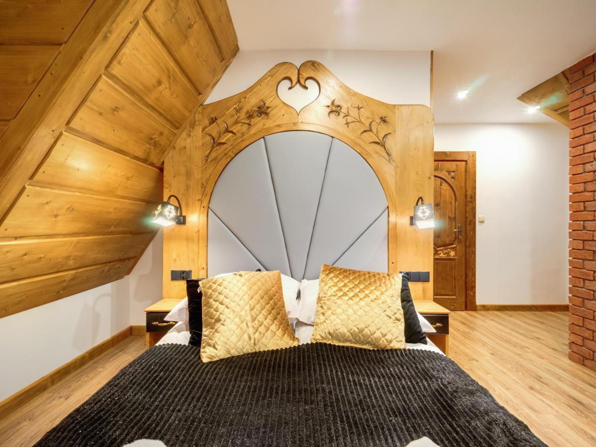 Zakatek Pod Grapa Apartment เบียลกาตัทร์ชันสกา ภายนอก รูปภาพ
