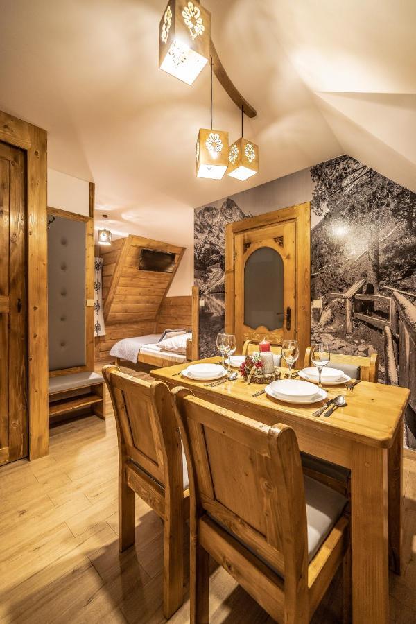 Zakatek Pod Grapa Apartment เบียลกาตัทร์ชันสกา ภายนอก รูปภาพ